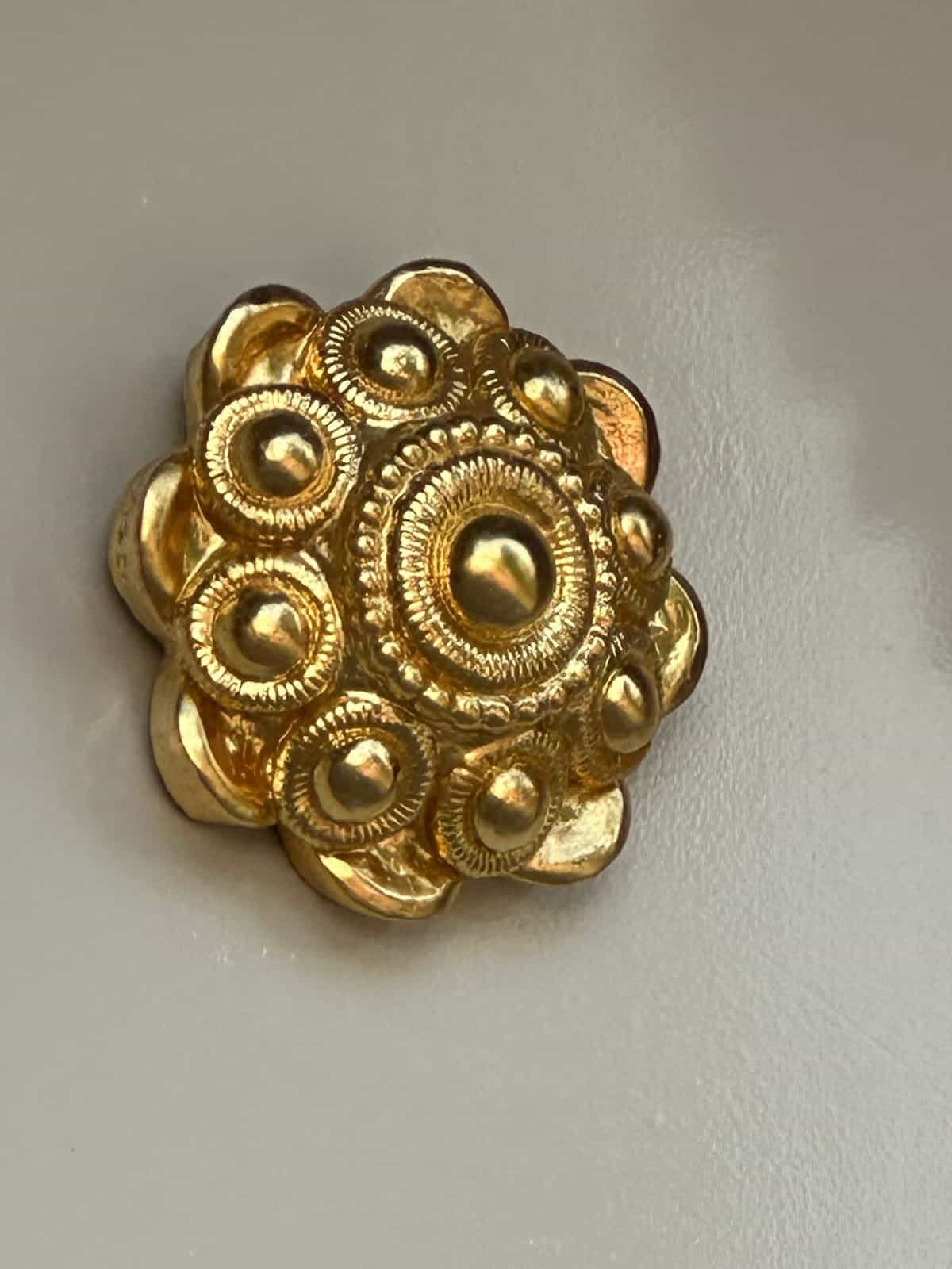 JG Schilders Middelburg - Decoratief schilderwerk en vergulden van sierornamenten