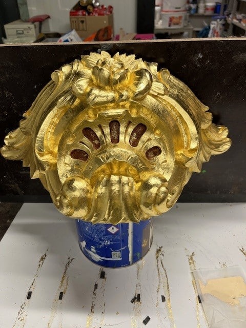 JG Schilders Middelburg - Decoratief schilderwerk en vergulden van sierornamenten